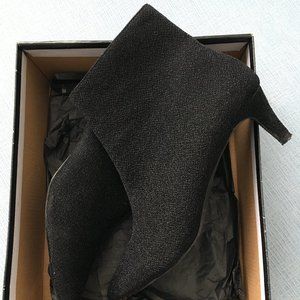 Forever 21 Kitten Heel Booties